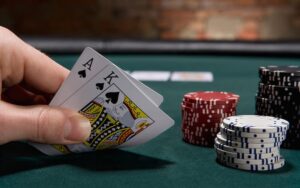 Game bài xì tố tại GamVip